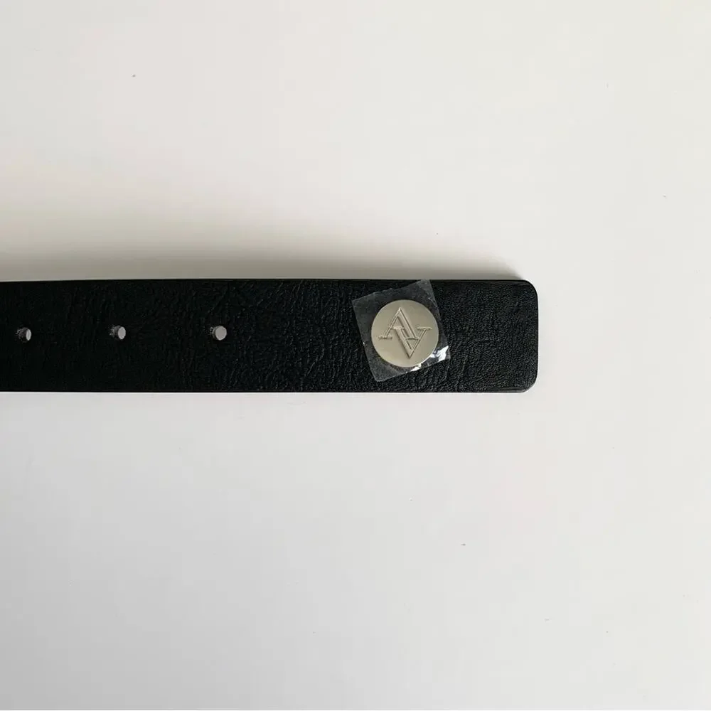 Adrienne Vittadini Black and Silver Belt Snakeskin Detail Size Large/XL